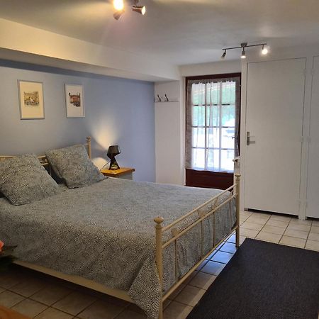 Le Malpas Woodpecker Apartment Belves Ngoại thất bức ảnh